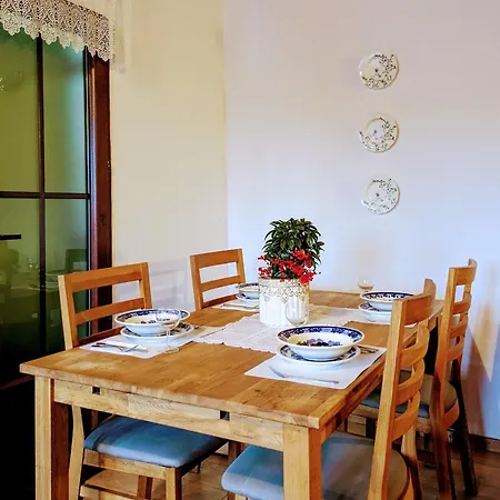 Casa de Férias Dom Na Skarpie Z Widokiem Na Jezioro, Z Kominkiem I Garazem