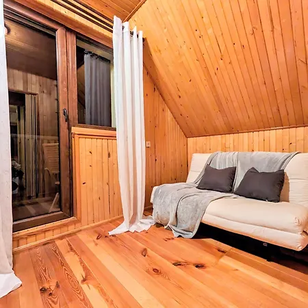 Dom Na Skarpie Z Widokiem Na Jezioro, Z Kominkiem I Garazem *