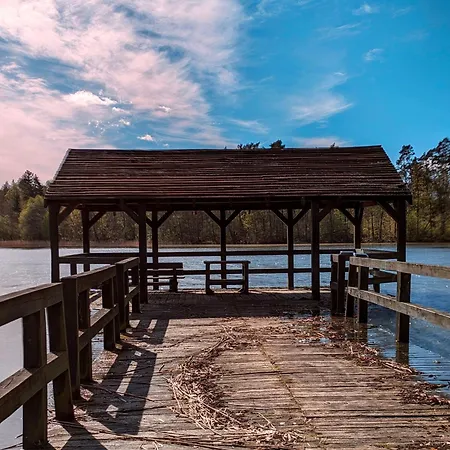 度假居 Dom Na Skarpie Z Widokiem Na Jezioro, Z Kominkiem I Garazem Stary Dzierzgon
