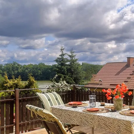 Dom Na Skarpie Z Widokiem Na Jezioro, Z Kominkiem I Garazem Tatil Evi