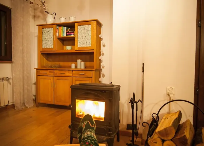 Dom Na Skarpie Z Widokiem Na Jezioro, Z Kominkiem I Garazem