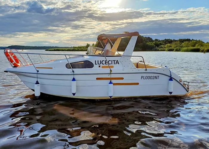 Prázdninový dům Dom Na Skarpie Z Widokiem Na Jezioro, Z Kominkiem I Garazem Stary Dzierzgon