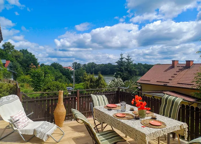 Dom Na Skarpie Z Widokiem Na Jezioro, Z Kominkiem I Garazem Prázdninový dům Stary Dzierzgon