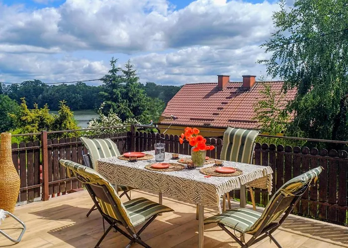 Dom Na Skarpie Z Widokiem Na Jezioro, Z Kominkiem I Garazem Stary Dzierzgon