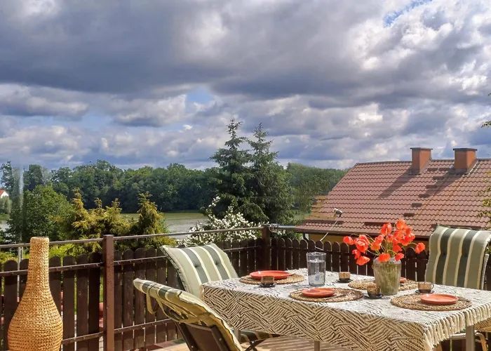 Dom Na Skarpie Z Widokiem Na Jezioro, Z Kominkiem I Garazem Prázdninový dům